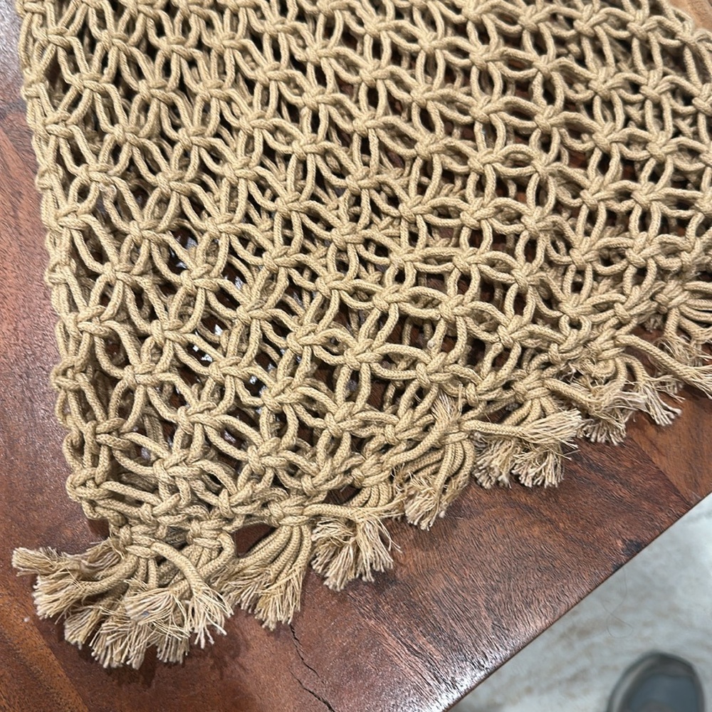 Handcrafted Tan Macrame Tote Bag - Picture 2 of 5